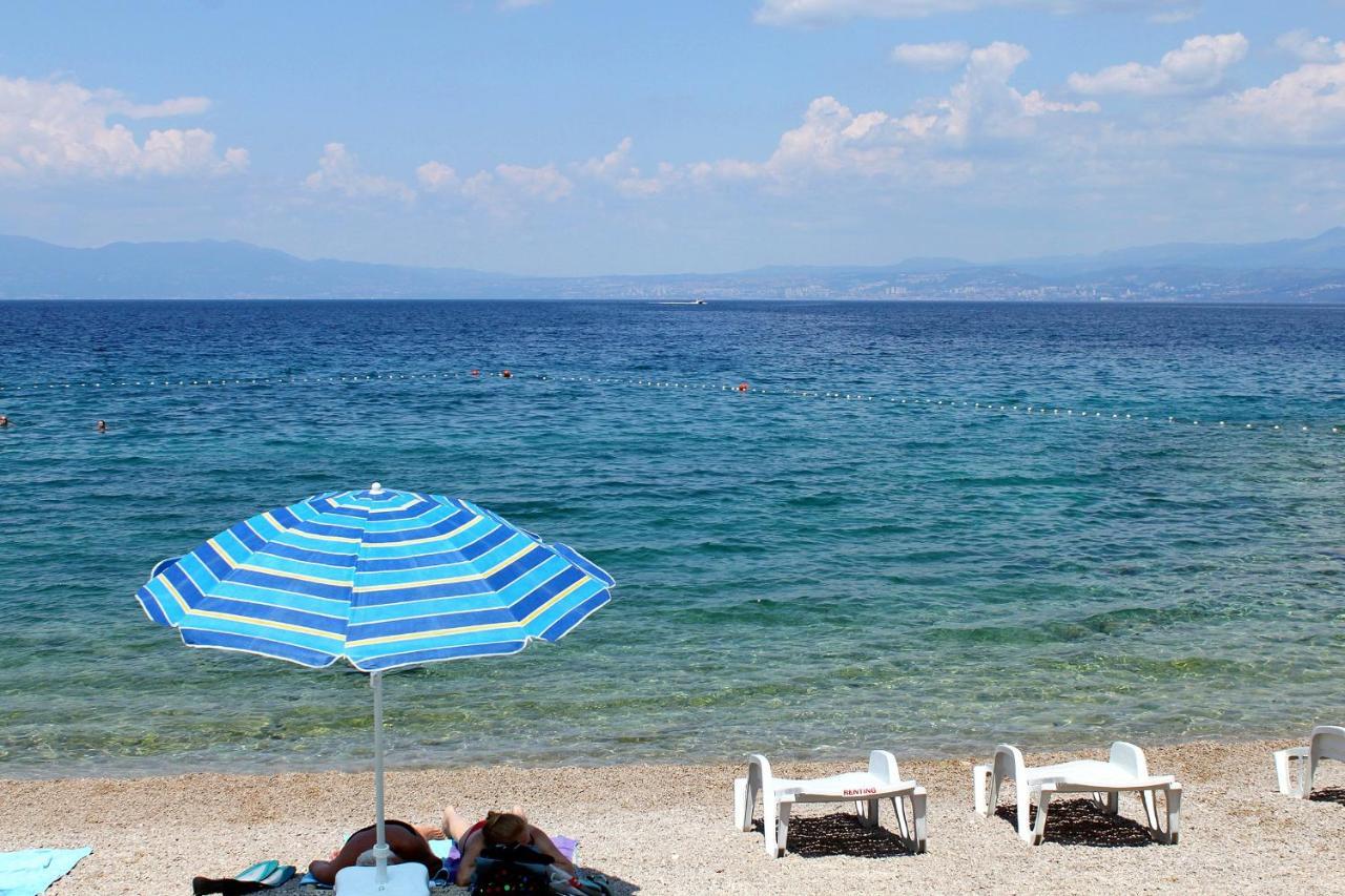 Apartments By The Sea Njivice, Krk - 5296 Dış mekan fotoğraf